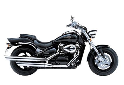 سوزوكي إنترودر M800 شديدة الأناقة باهظة الثمن